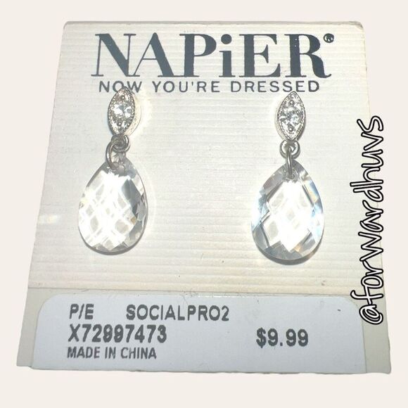 Elegant Silver Tone Napier Earrings with Faceted Crystal Dangle NWT - Picture 3 of 6